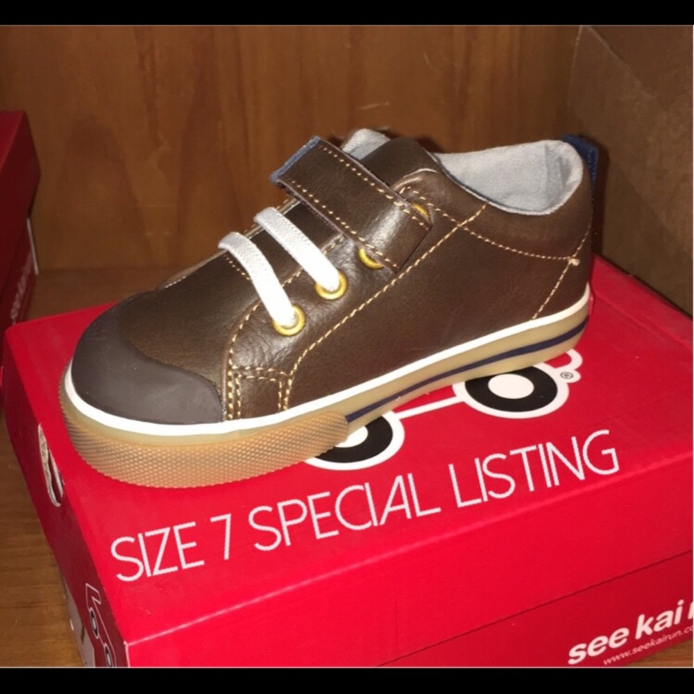 Size 7 Special Listing